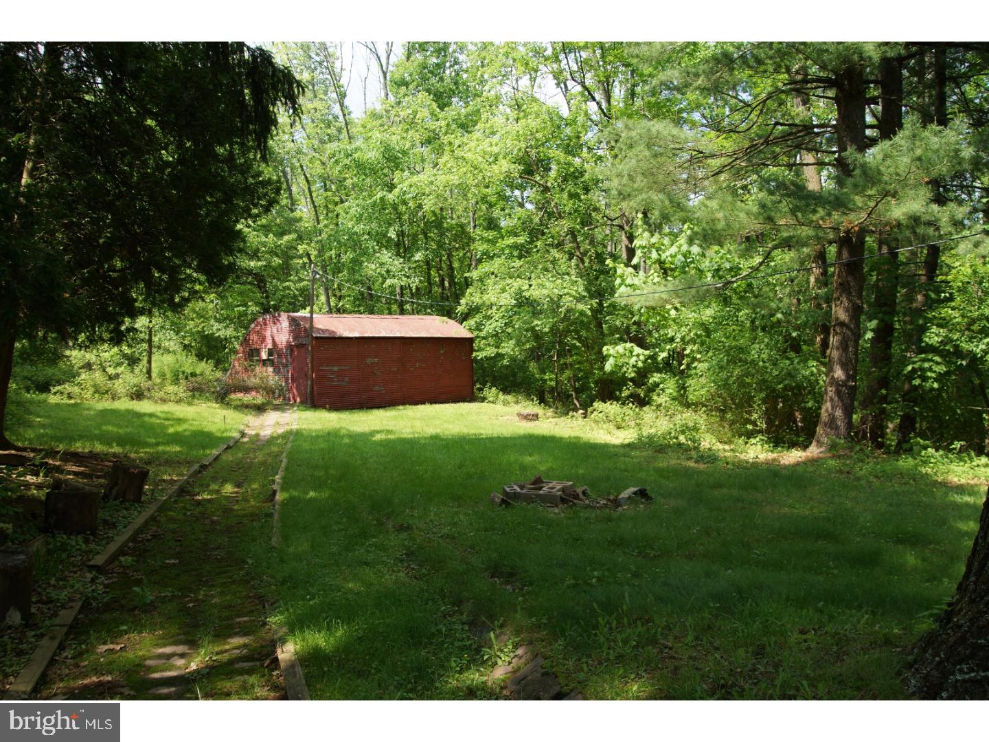 2828 Line Lexington Road Hatfield, PA 19440 - Photo 21 of 25 Storage Shed