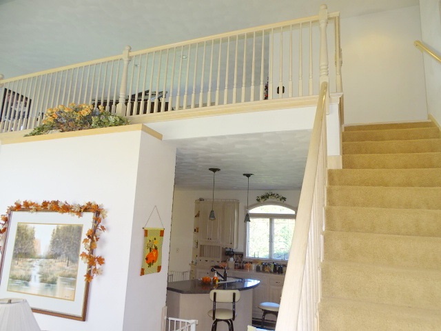 3189 West Forest Road Freeport, IL 61032 - Photo 7 of 22 a view of an entryway
