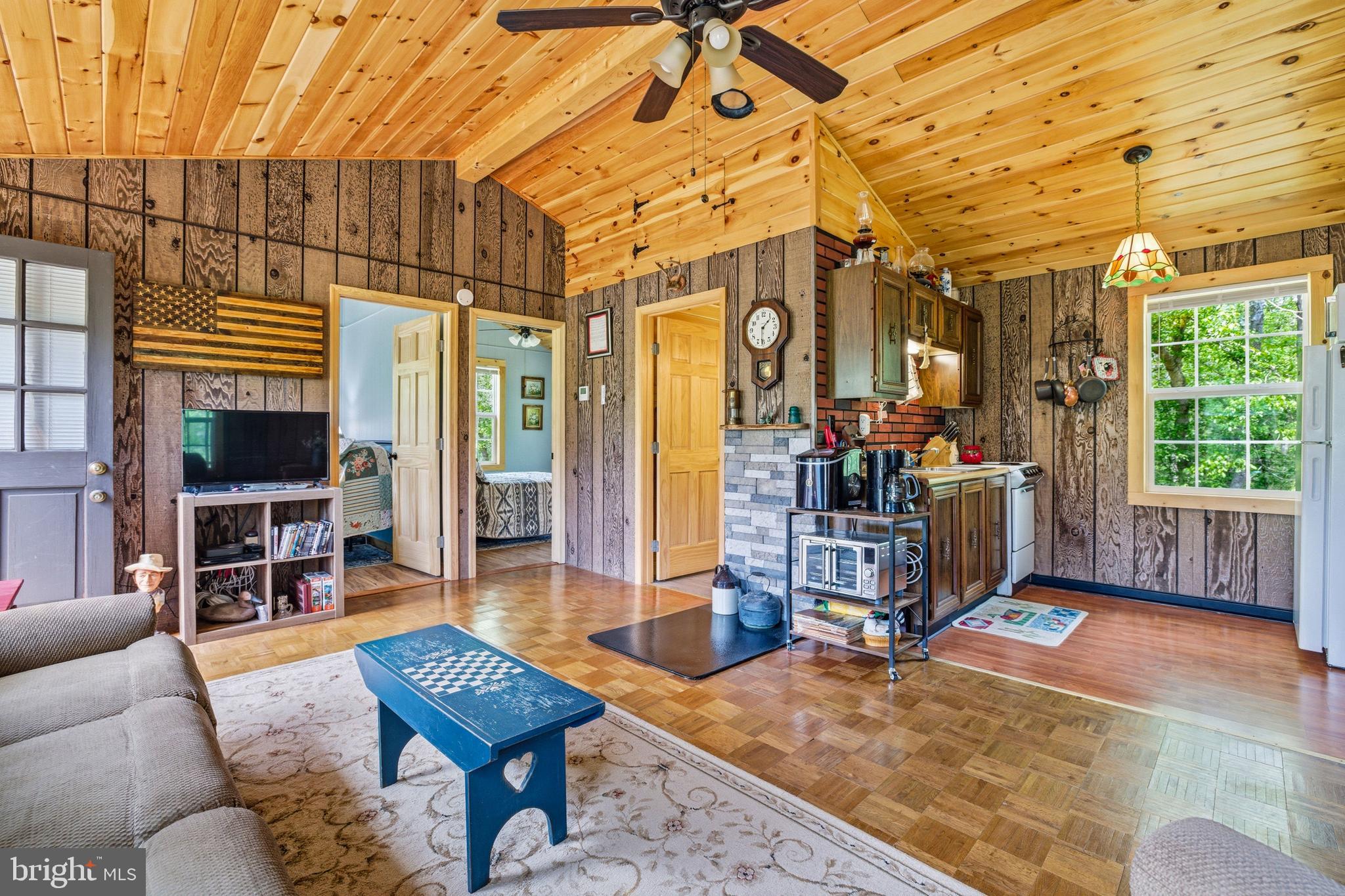 789 Mill Run Road Shenandoah, VA 22849 - Photo 6 of 76 Gallery Image 6