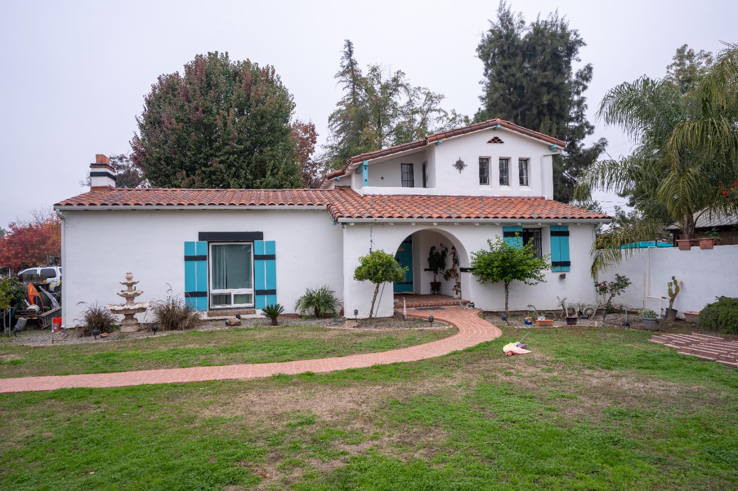 2002 Merced Street Selma, CA 93662 - Photo 2 of 52