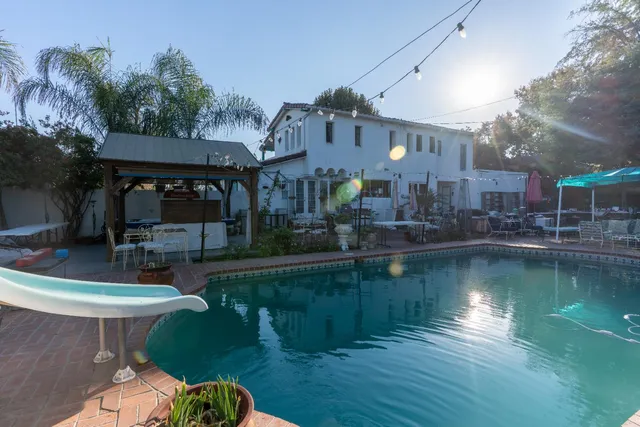 a view of outdoor space