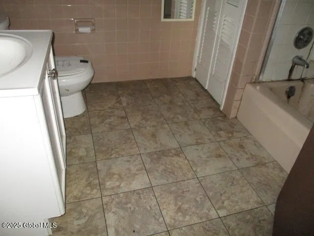 $79,900 | 28 Feeder Street, Hudson Falls, NY 12839