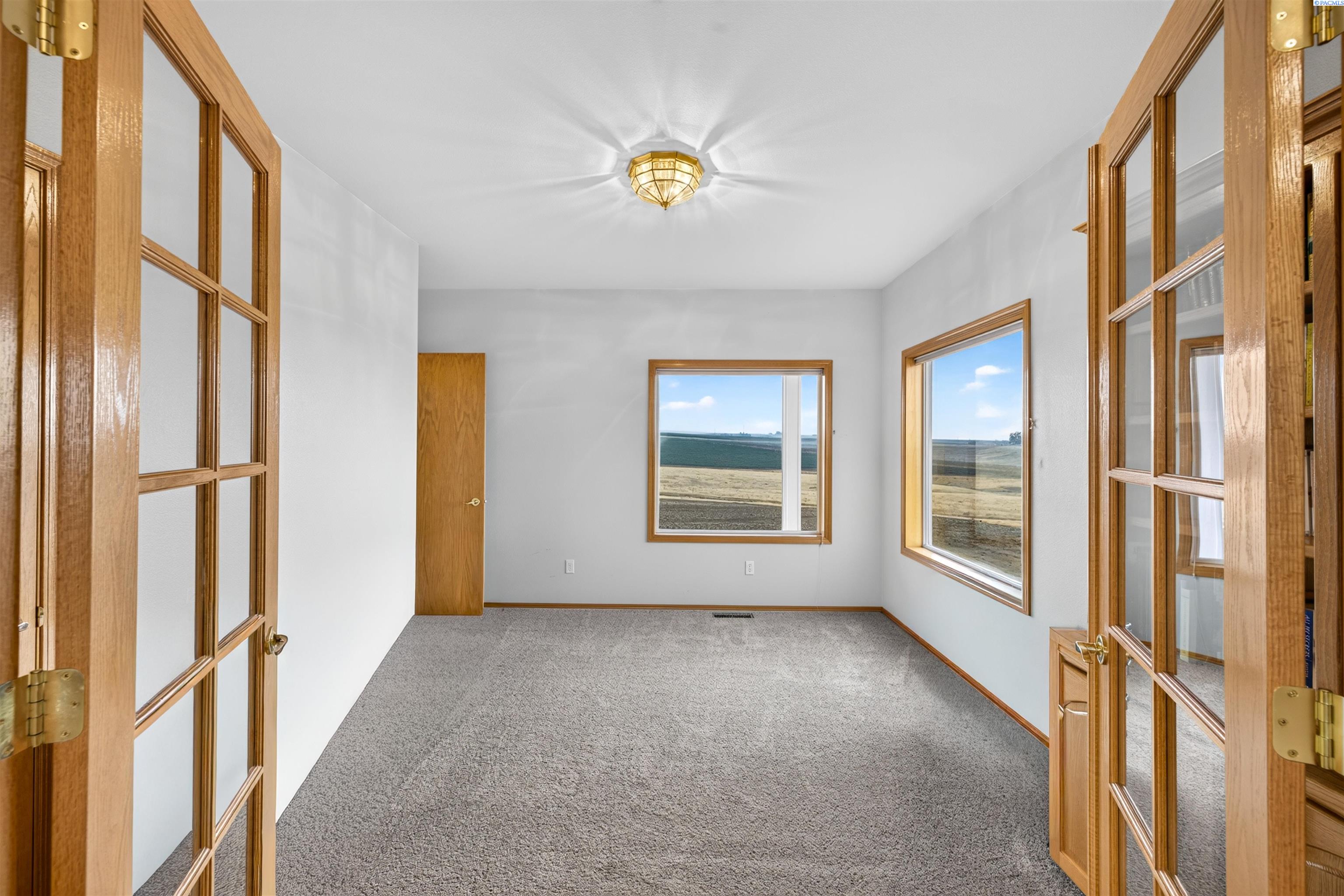 2871 Sli Road Sunnyside, WA 98944 - Photo 12 of 49 Gallery Image 12