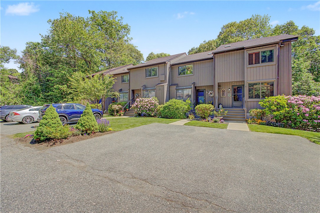 5 Wake Robin Road, Unit 3004 Lincoln, RI 02865 - Photo 1 of 40