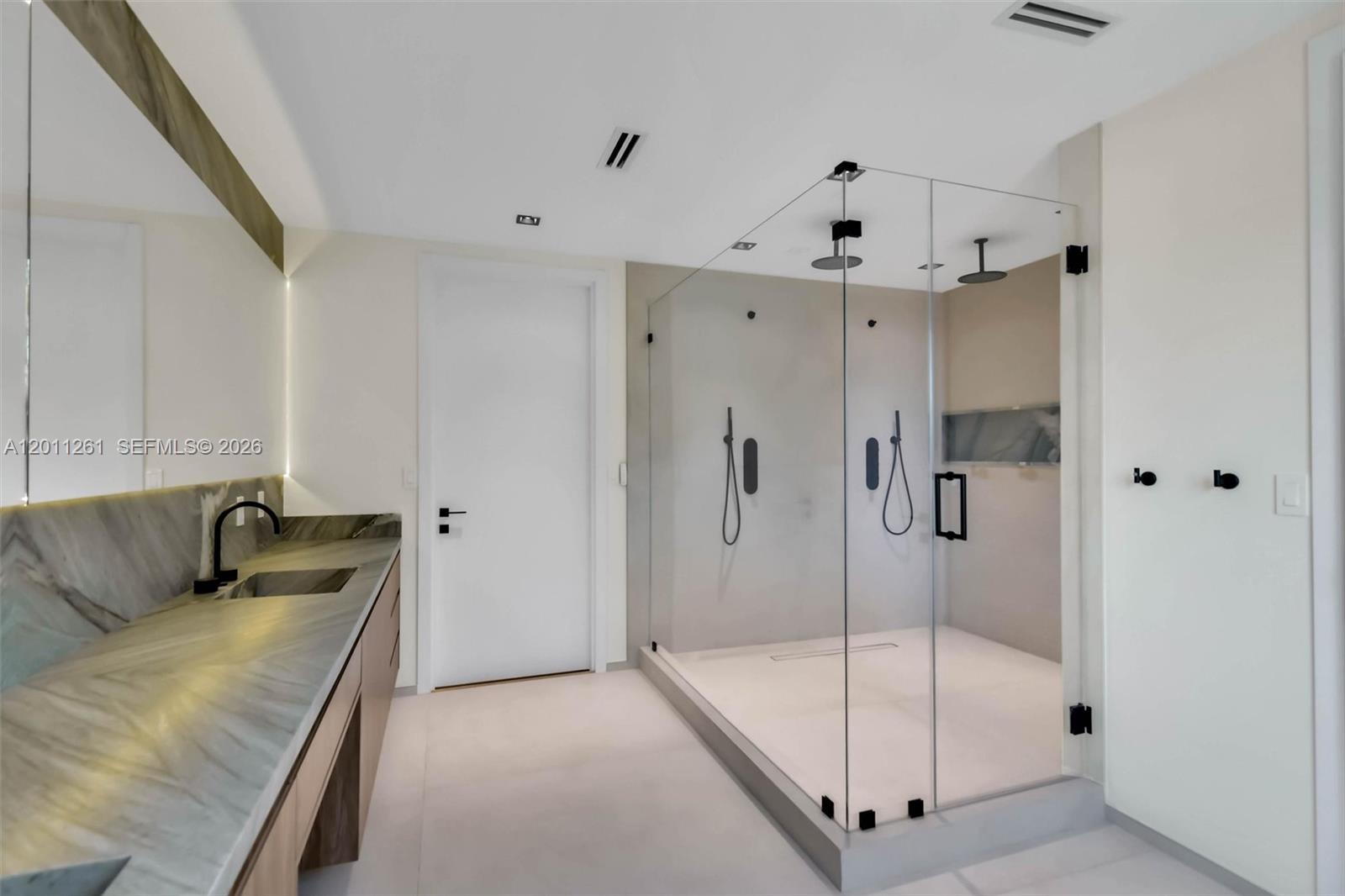135 Southwest 29th Road Miami, FL 33129 - Photo 47 of 74
