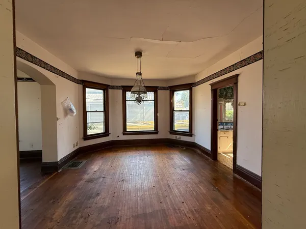 a view of a storage & utility room