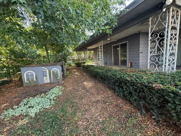 $150,000 | 412 West Elm Street, Sycamore, IL 60178