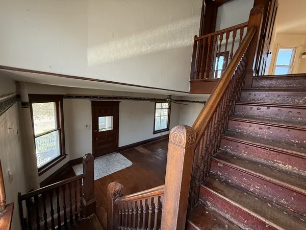 a view of entryway