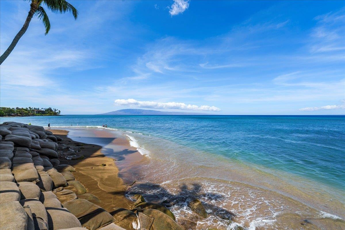 4327 Lower Honoapiilani Road, Unit 104 Lahaina, HI 96761 - Photo 12 of 14