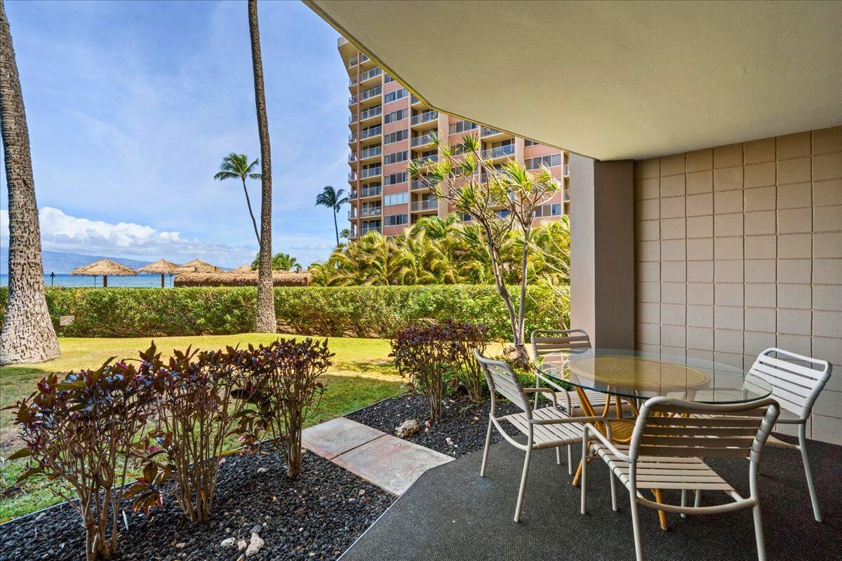 4327 Lower Honoapiilani Road, Unit 104 Lahaina, HI 96761 - Photo 3 of 14