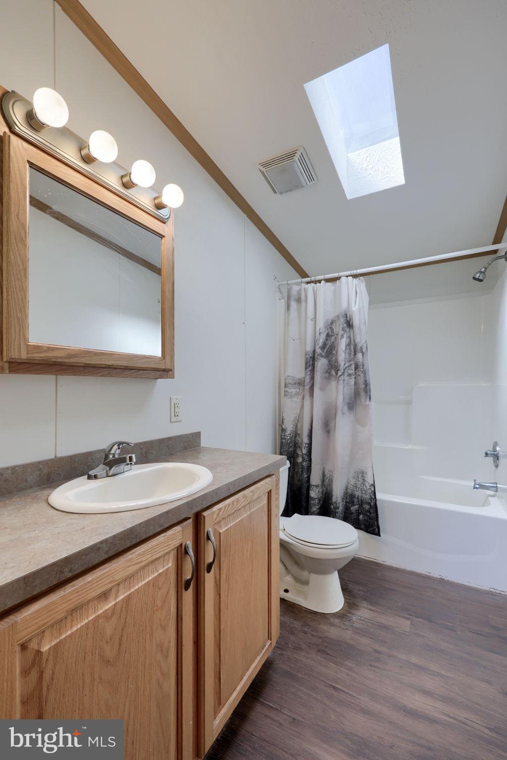 881 Camp Meeting Road East Earl, PA 17519 - Photo 19 of 50 Shared Bathroom