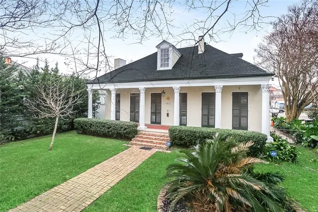 $1,400 | 2905 Grand Rte Saint John Street, Unit A, New Orleans, LA 70119