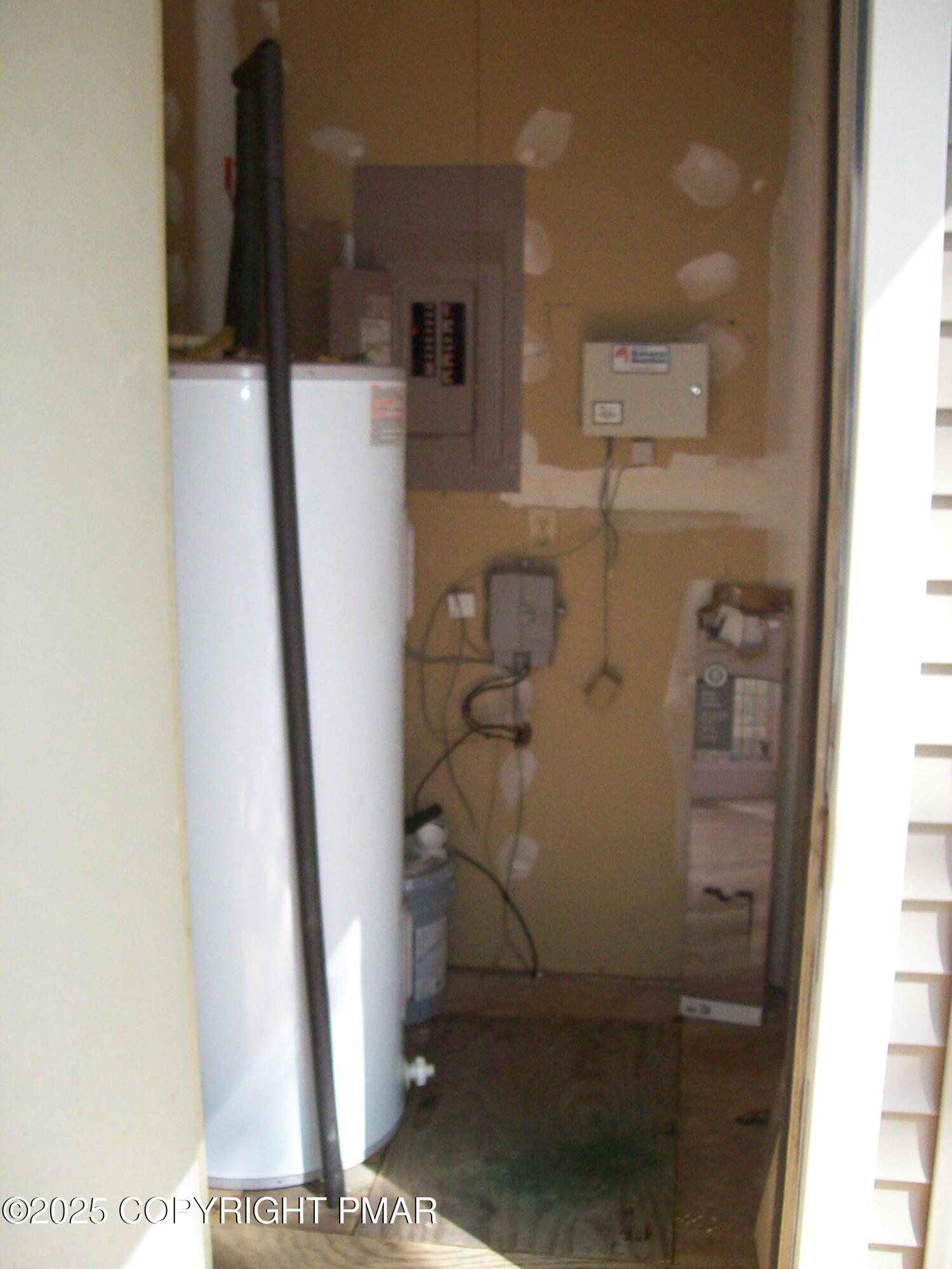 3314 Windermere Drive Bushkill, PA 18324 - Photo 4 of 23 a view of water heater room