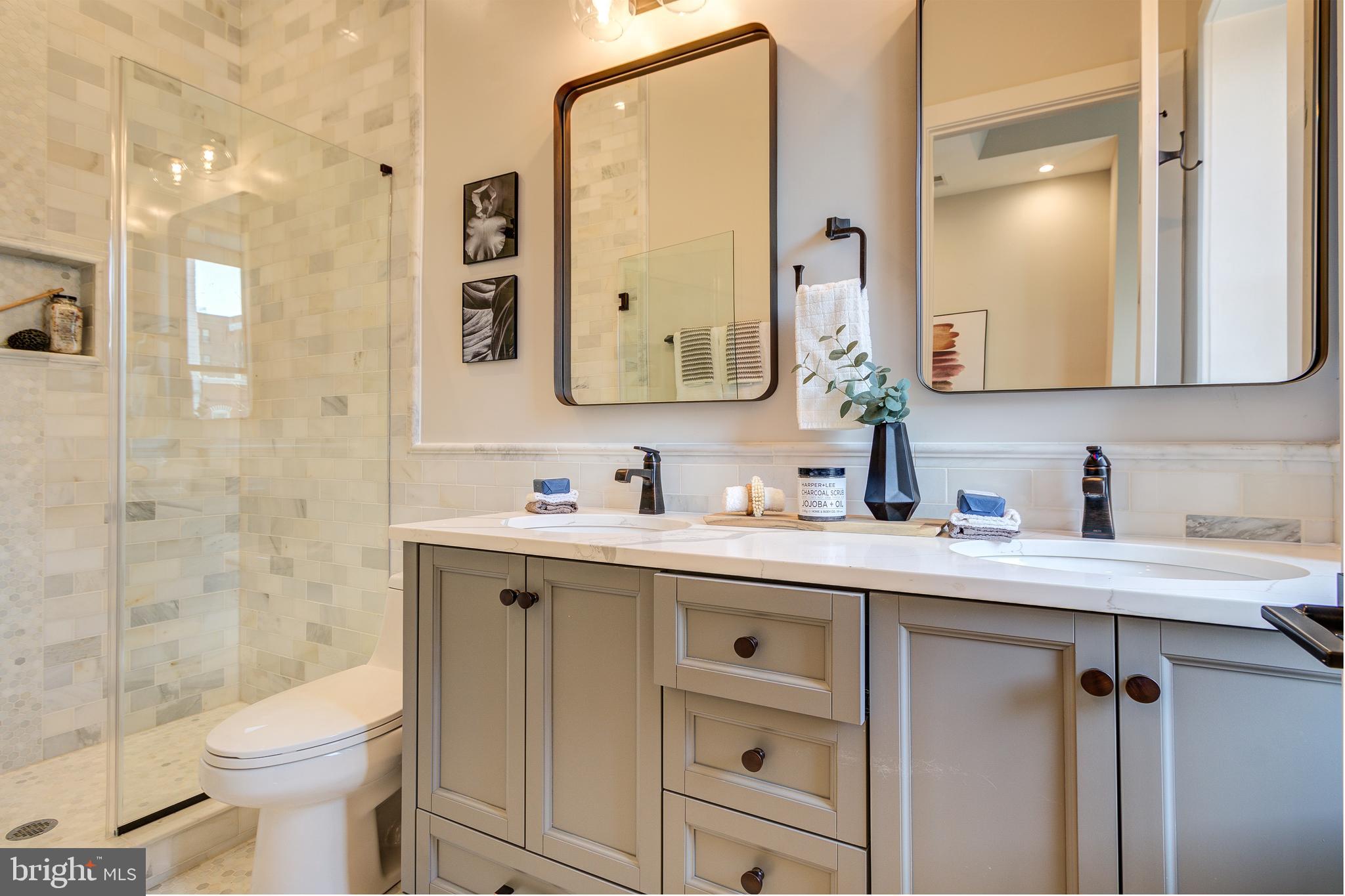 524 8th Street Northeast Washington, DC 20002 - Photo 19 of 37