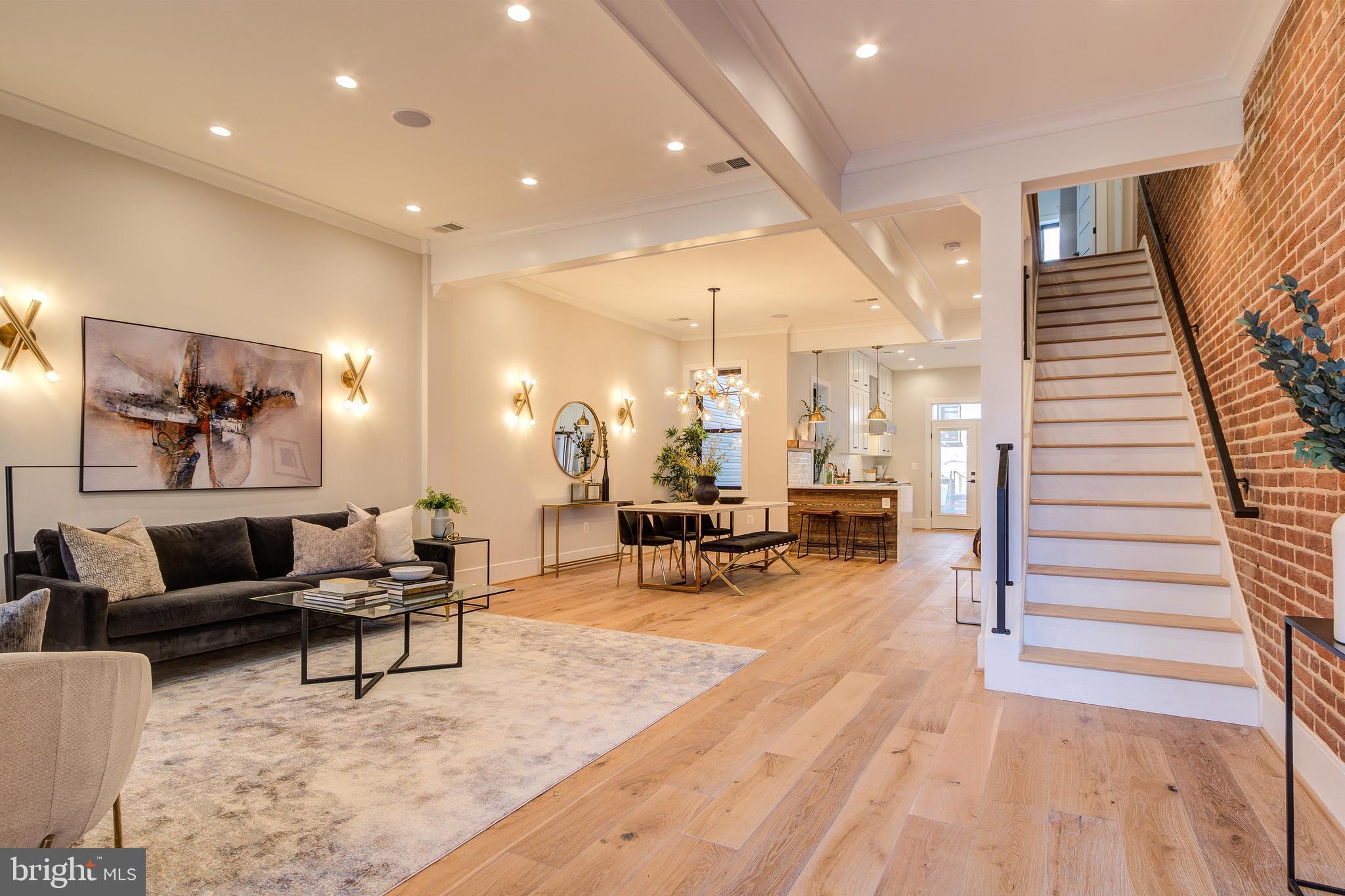 524 8th Street Northeast Washington, DC 20002 - Photo 4 of 37