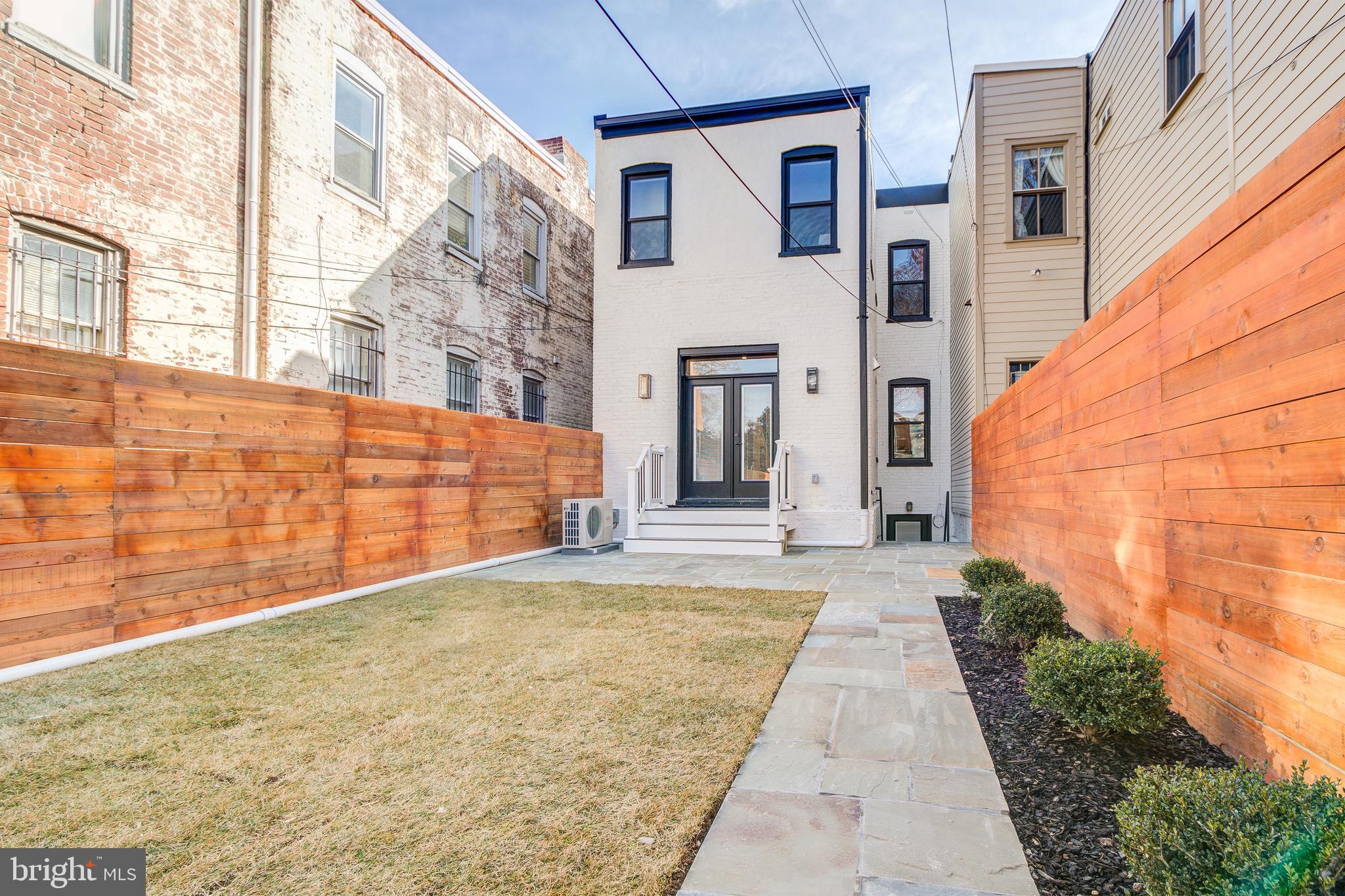 524 8th Street Northeast Washington, DC 20002 - Photo 31 of 37