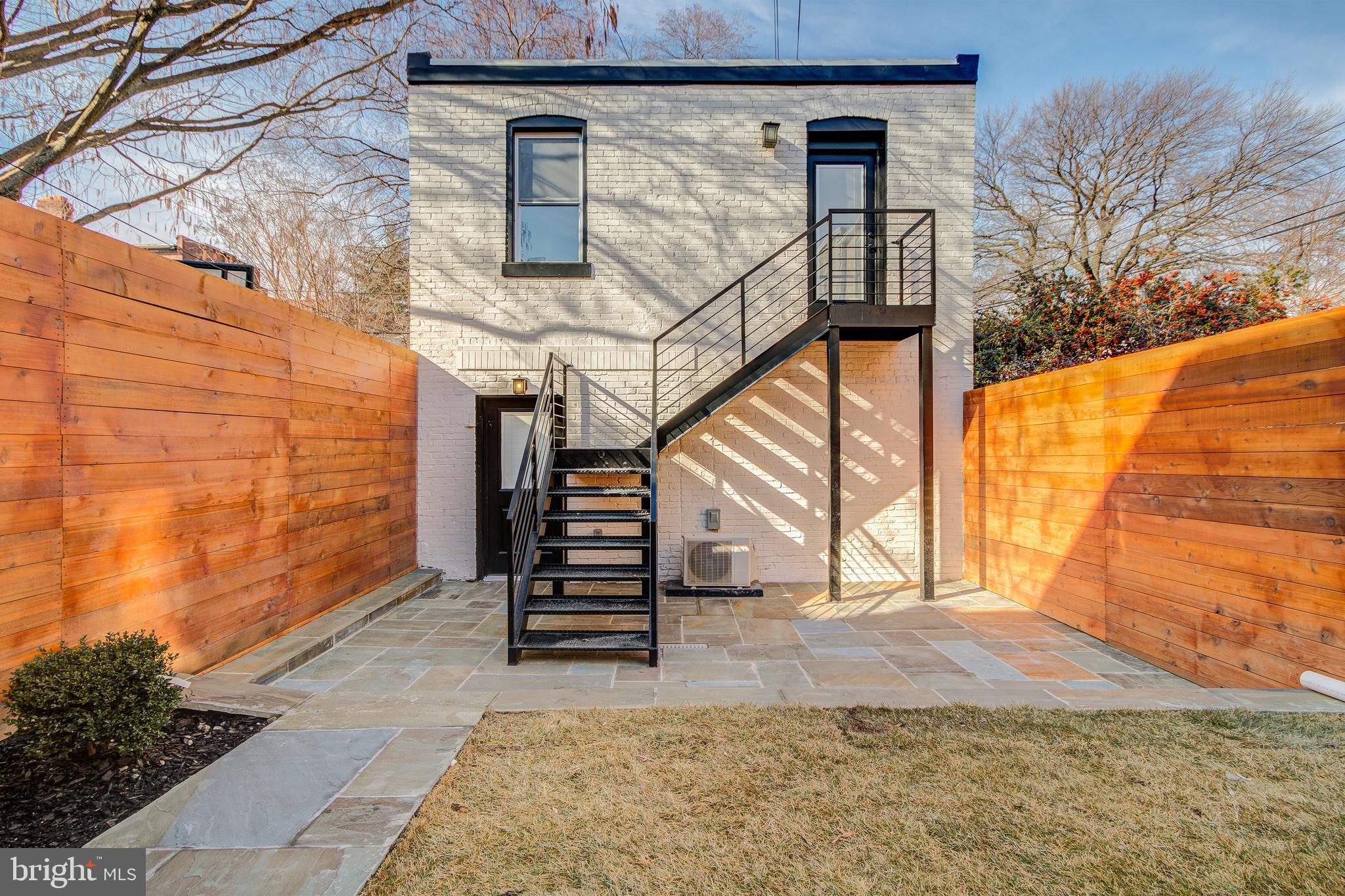 524 8th Street Northeast Washington, DC 20002 - Photo 33 of 37