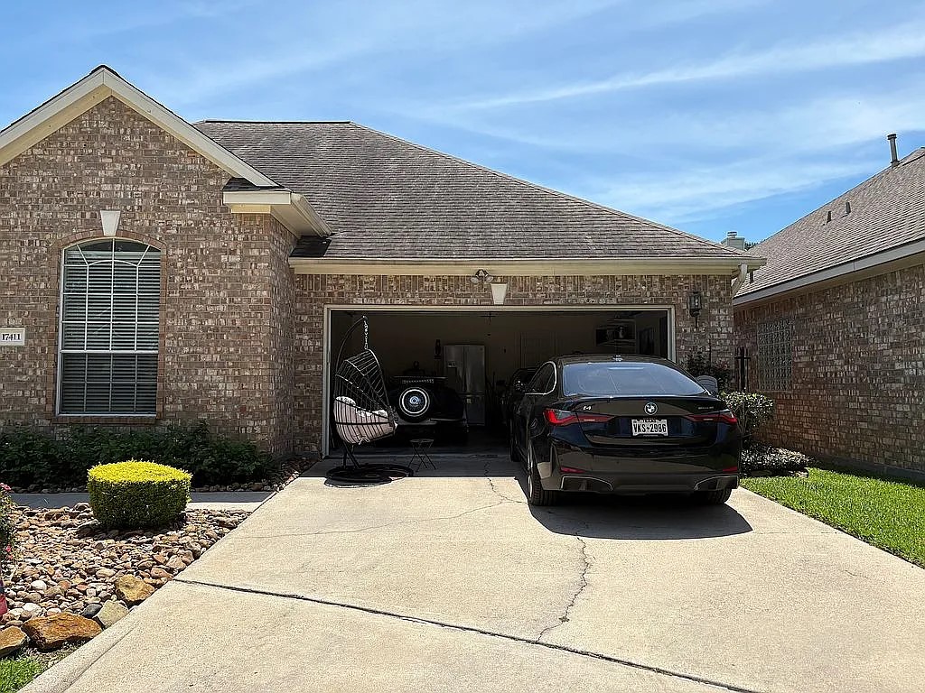 17411 Palisander Court Spring, TX 77388 - Photo 3 of 21