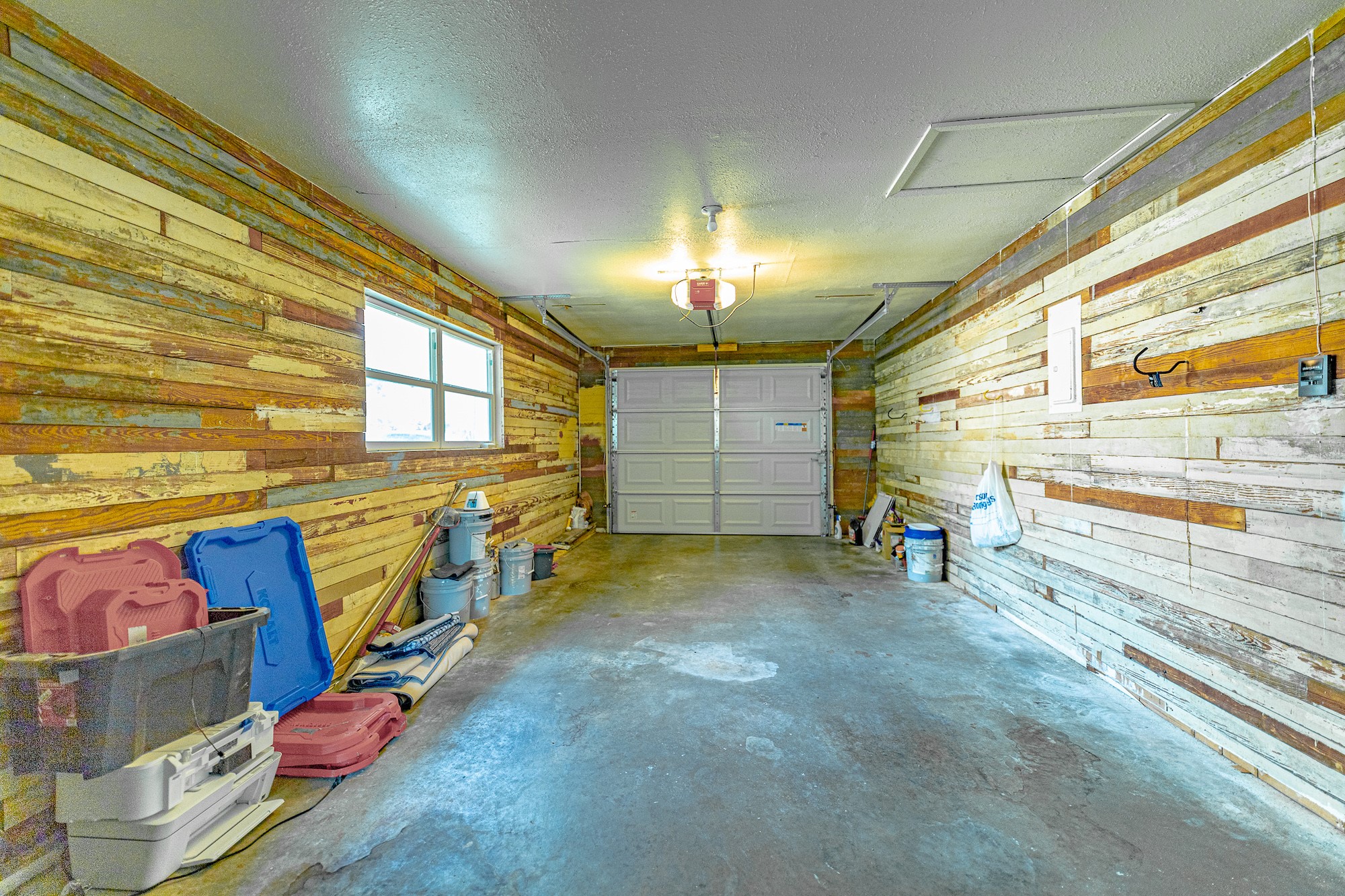 421 West Runk Street Shiner, TX 77984 - Photo 14 of 18 a view of storage and utility room