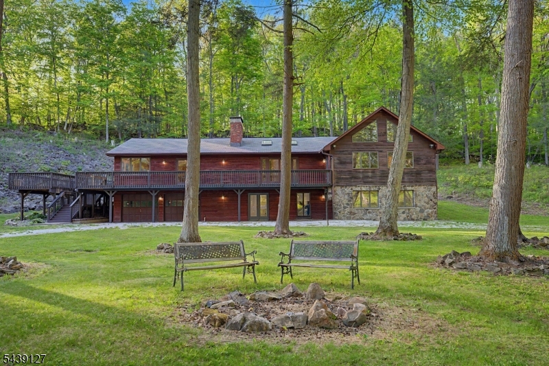 1127 Dark Moon Road Newton, NJ 07860 - Photo 9 of 48