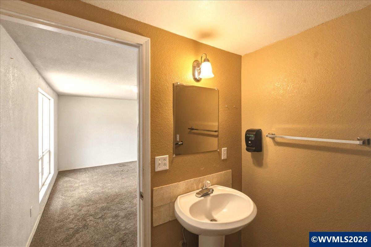 1290 Riggs Hill Road Sweet Home, OR 97345 - Photo 26 of 43
