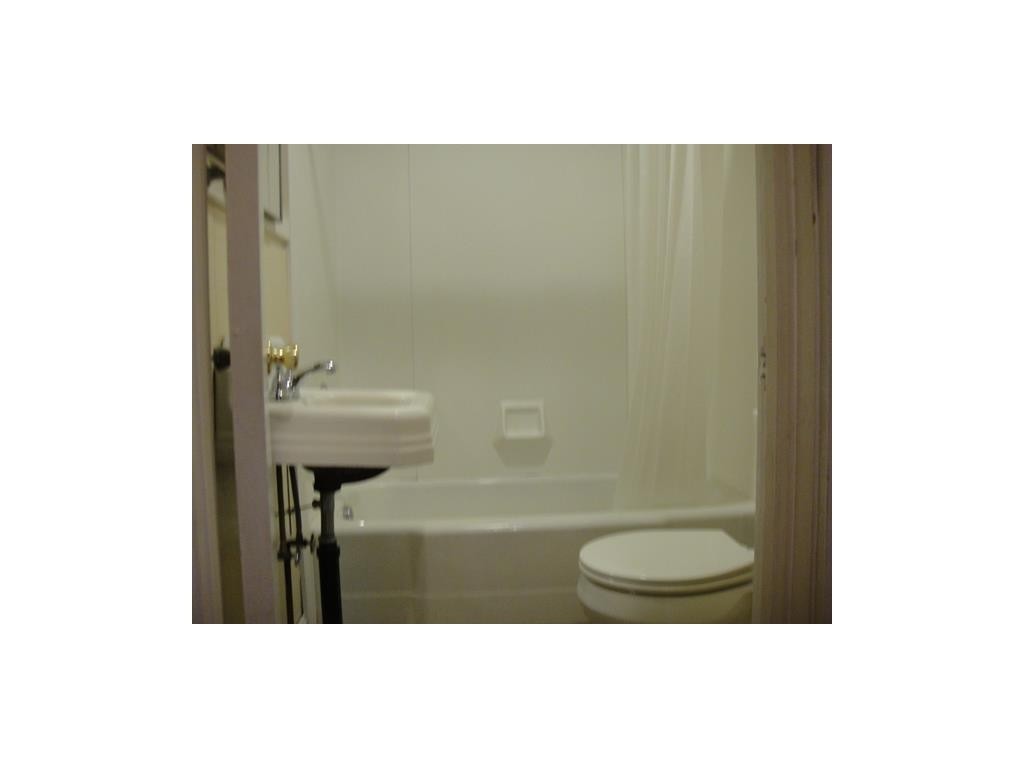 4223 Mebane Rogers Road Mebane, NC 27302 - Photo 11 of 19 Gallery Image 11