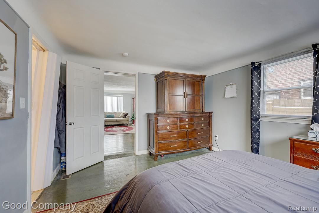 18669 Coyle Street Detroit, MI 48235 - Photo 18 of 41 18669 Coyle St.-17.jpg