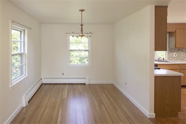 15 Princeton Road Arlington, MA 02474 - Photo 4 of 7 Gallery Image 4