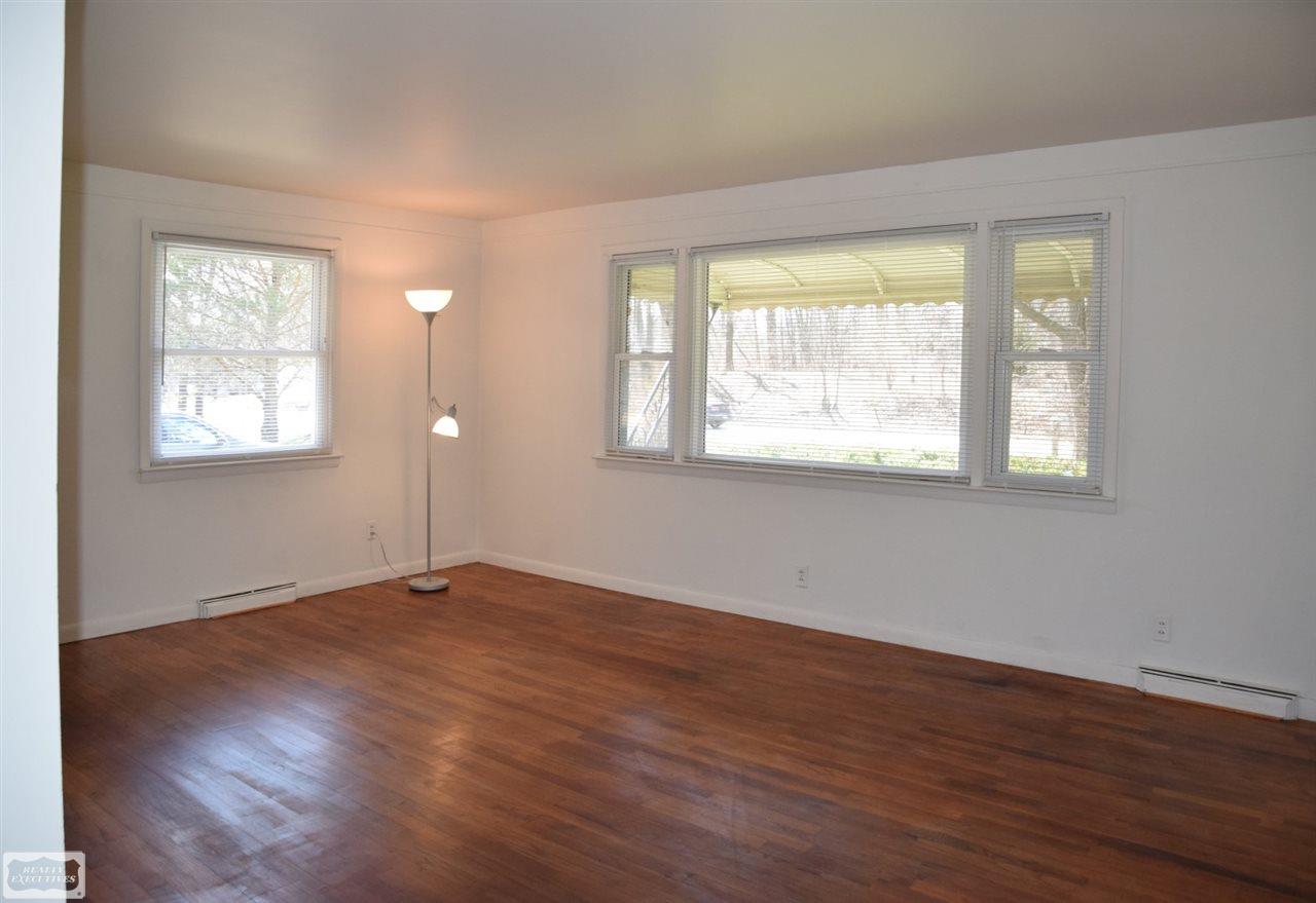 2159 Adams Road Oakland, MI 48363 - Photo 3 of 67 31287304-2.JPG