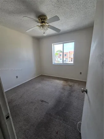 $450,000 | 932 West 80th Place, Hialeah, FL 33014