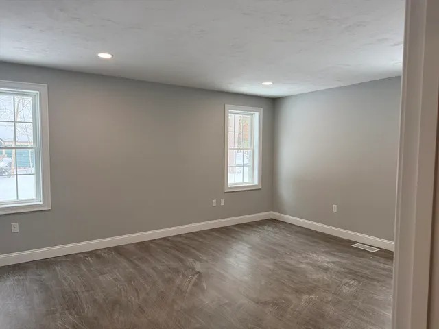 $4,100 | 15 Kashmir's Way, Unit 15, Lakeville, MA 02347