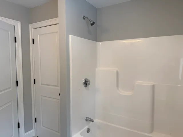 $4,100 | 15 Kashmir's Way, Unit 15, Lakeville, MA 02347