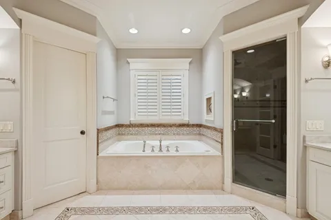 $2,300,000 | 1039 West Altgeld Street, Chicago, IL 60614