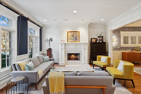 $2,300,000 | 1039 West Altgeld Street, Chicago, IL 60614