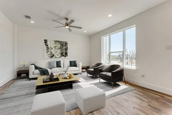 $275,990 | 1145 Carnation Drive, Crowley, TX 76036