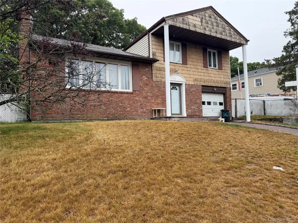 $680,000 | 36 Willow Street, Selden, NY 11784