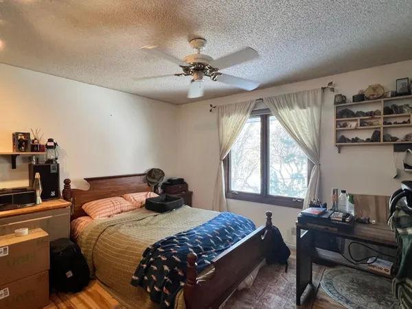 $2,995 | 520 Lake Summit Court, Shoreview, MN 55126