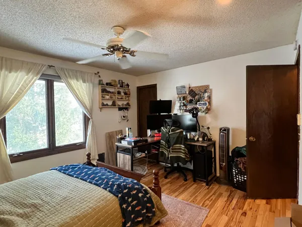 $2,995 | 520 Lake Summit Court, Shoreview, MN 55126