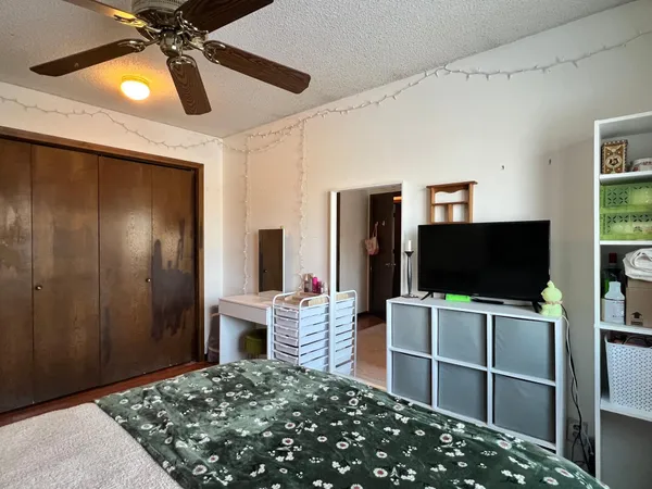 $2,995 | 520 Lake Summit Court, Shoreview, MN 55126