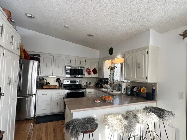 $2,995 | 520 Lake Summit Court, Shoreview, MN 55126