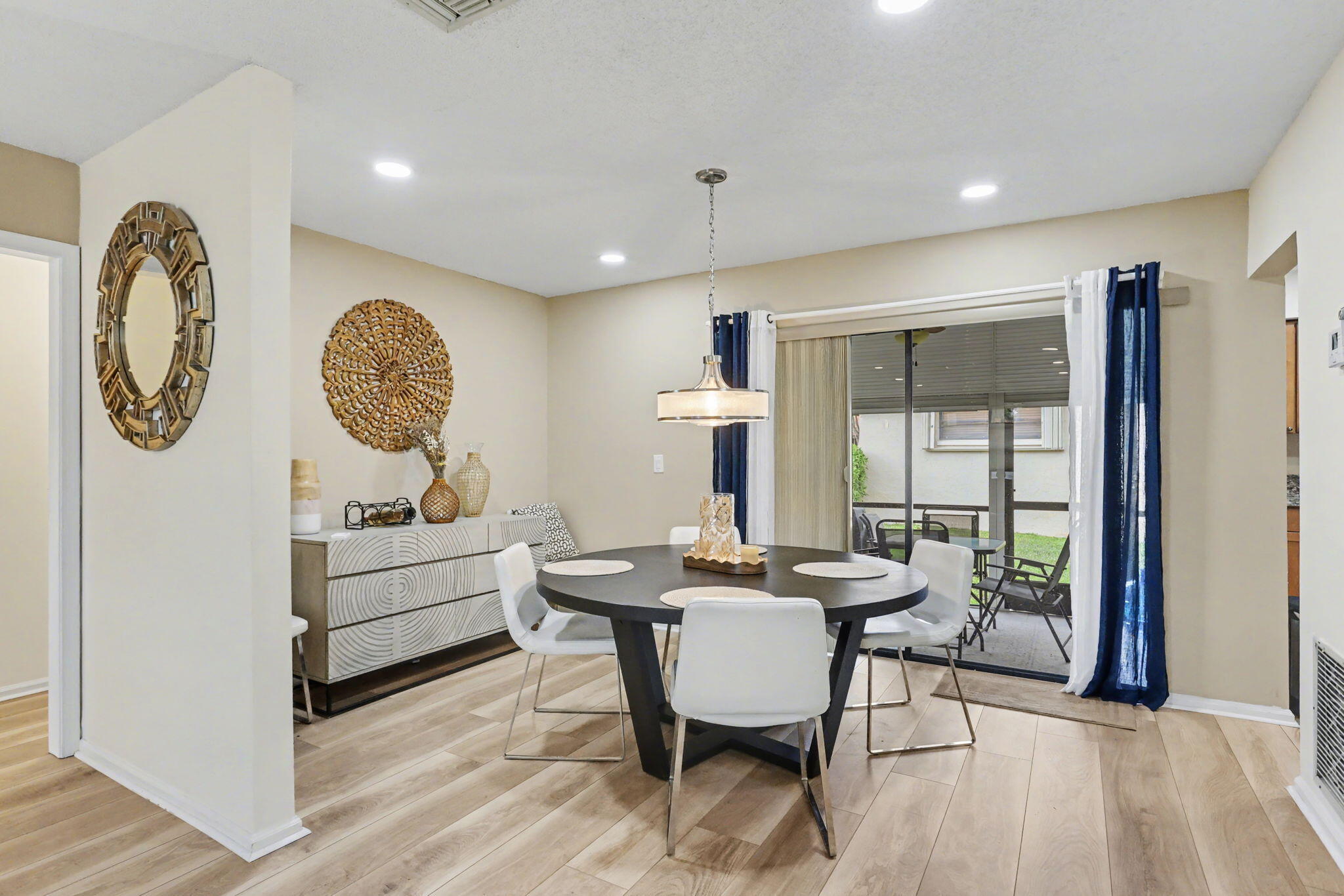 4635 Apple Tree Circle, Unit A Boynton Beach, FL 33436 - Photo 13 of 25 14-web-or-mls-0E2A6612