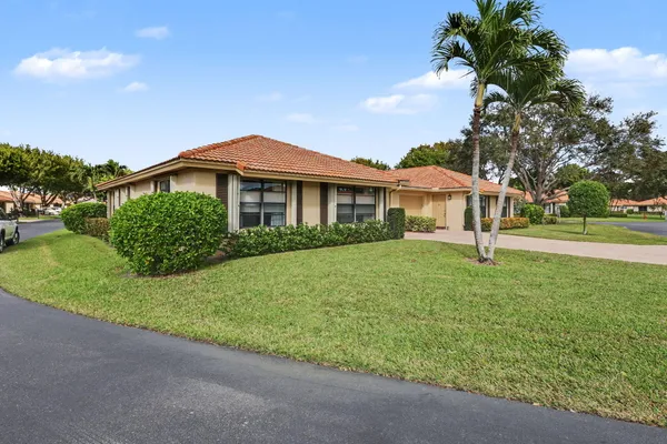 $265,000 | 4635 Apple Tree Circle, Unit A, Boynton Beach, FL 33436