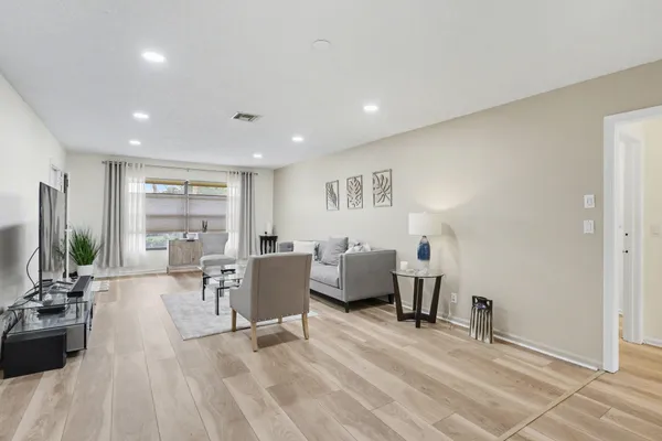$265,000 | 4635 Apple Tree Circle, Unit A, Boynton Beach, FL 33436