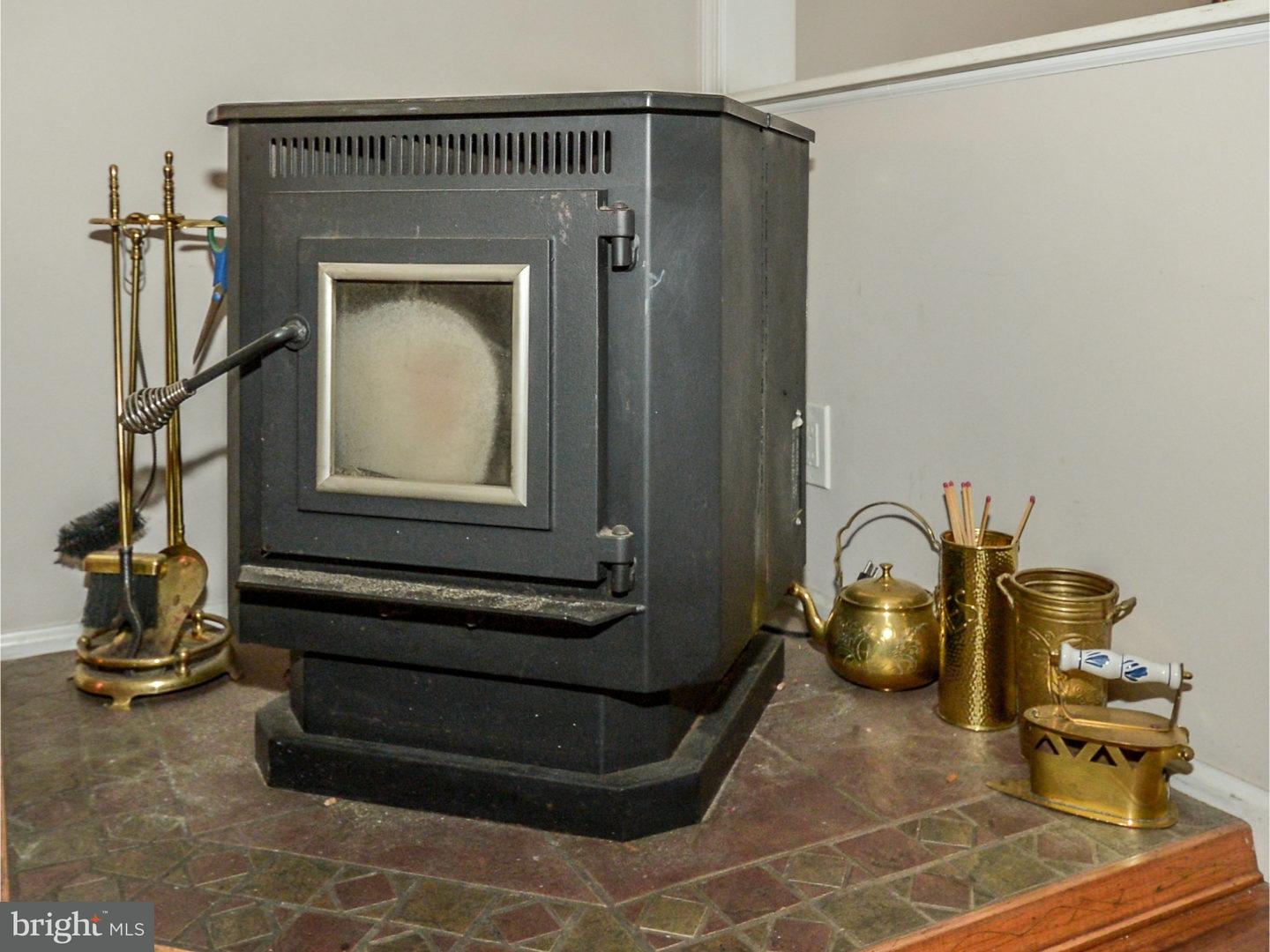 806 Sunnylea Road Lansdale, PA 19446 - Photo 12 of 25 Gallery Image 12