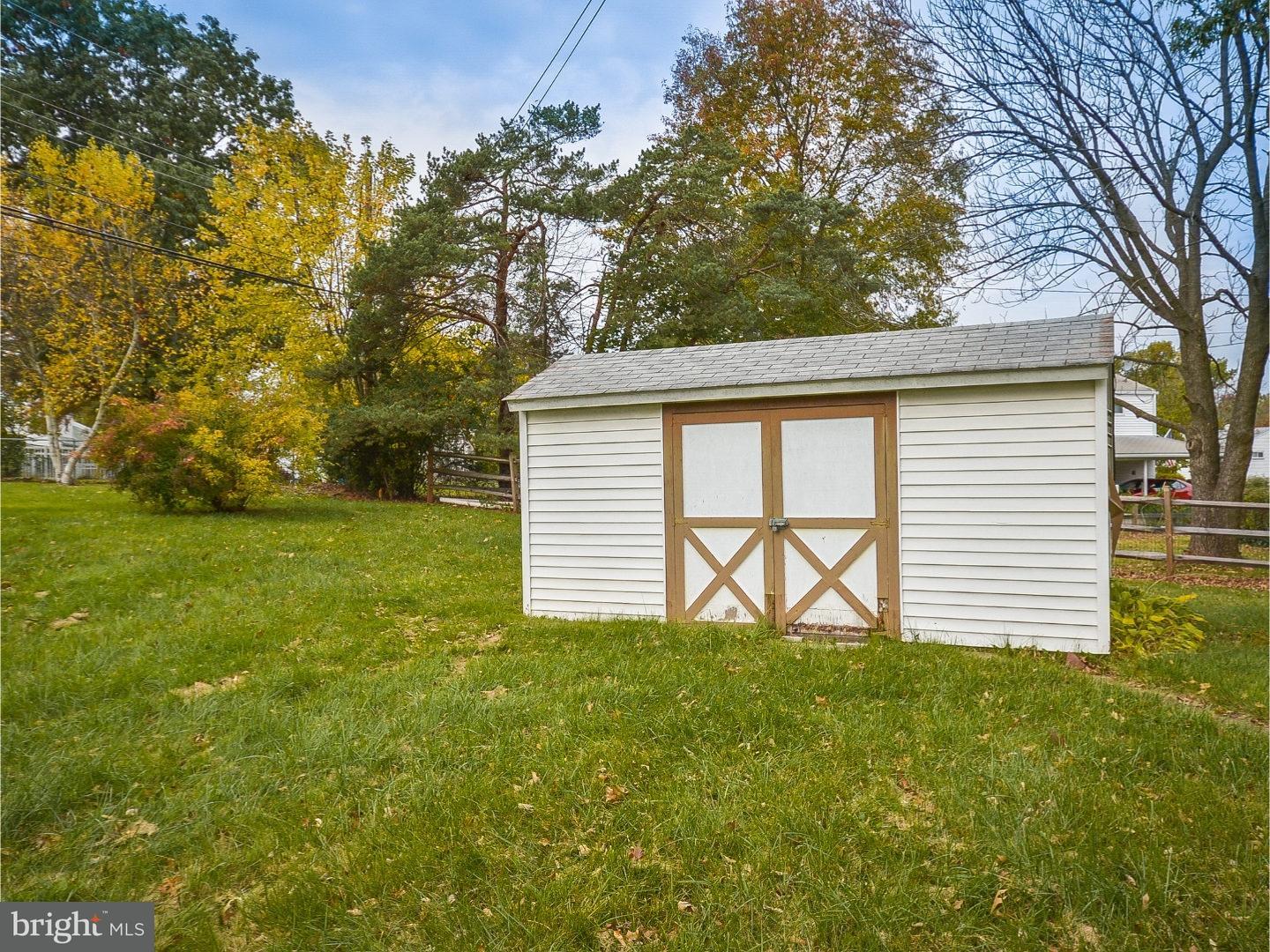 806 Sunnylea Road Lansdale, PA 19446 - Photo 21 of 25 Gallery Image 21