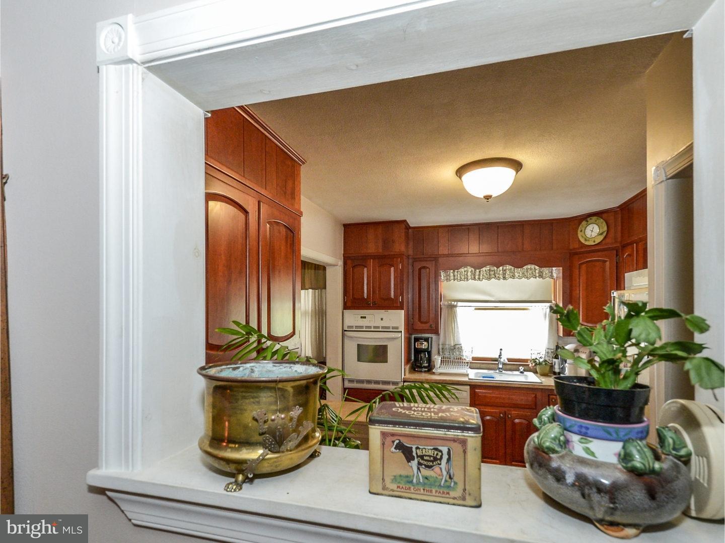 806 Sunnylea Road Lansdale, PA 19446 - Photo 10 of 25 Gallery Image 10
