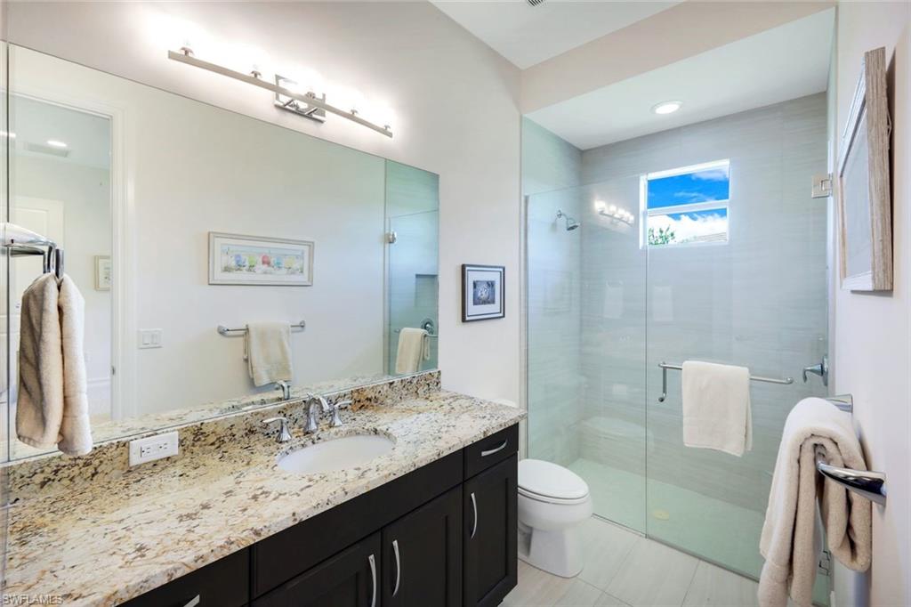 6259 Lightbourn Way Naples, FL 34113 - Photo 12 of 23 Guest bathroom