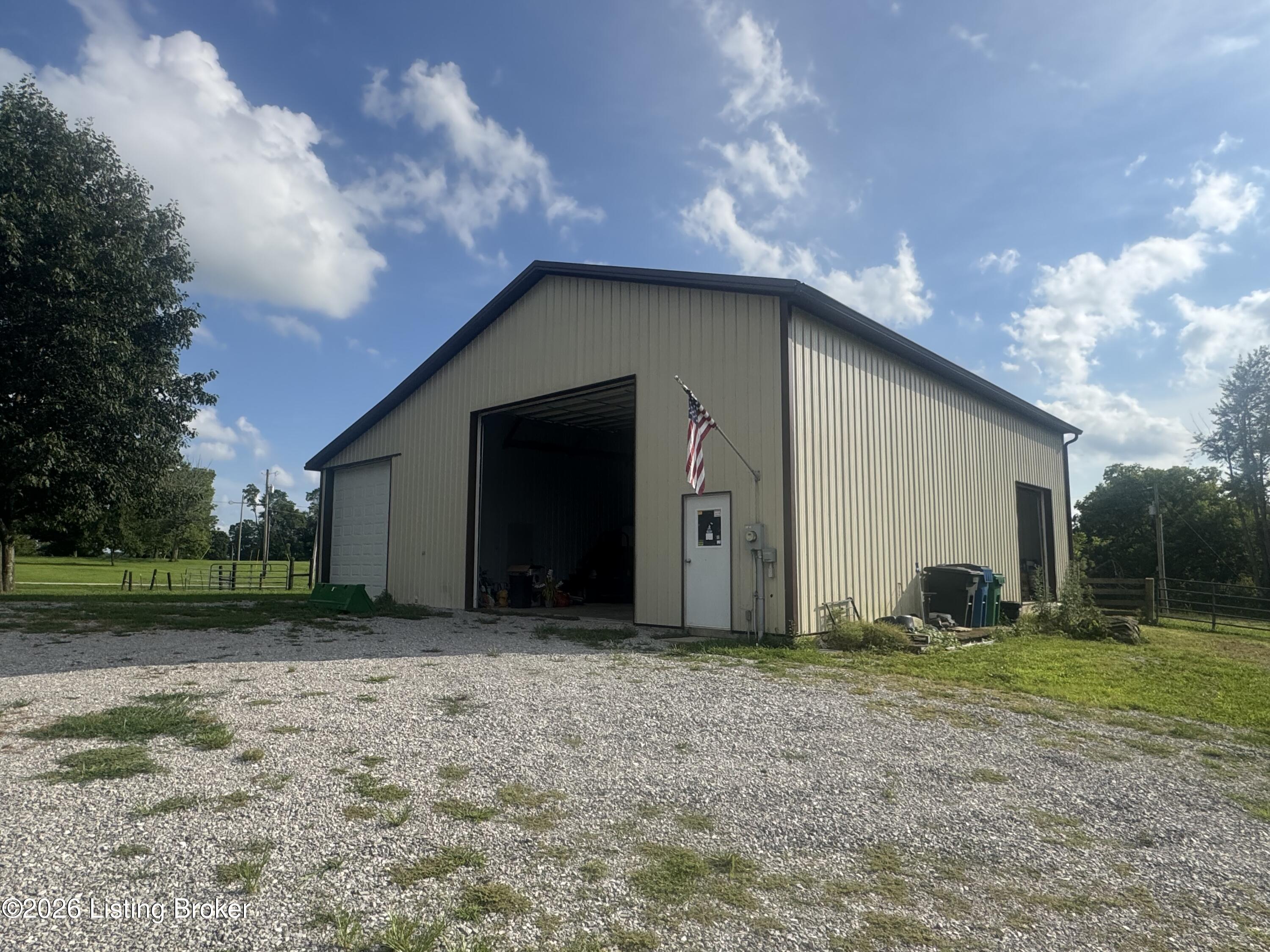 2714 Pea Ridge Road Waddy, KY 40076 - Photo 35 of 43 IMG_1688