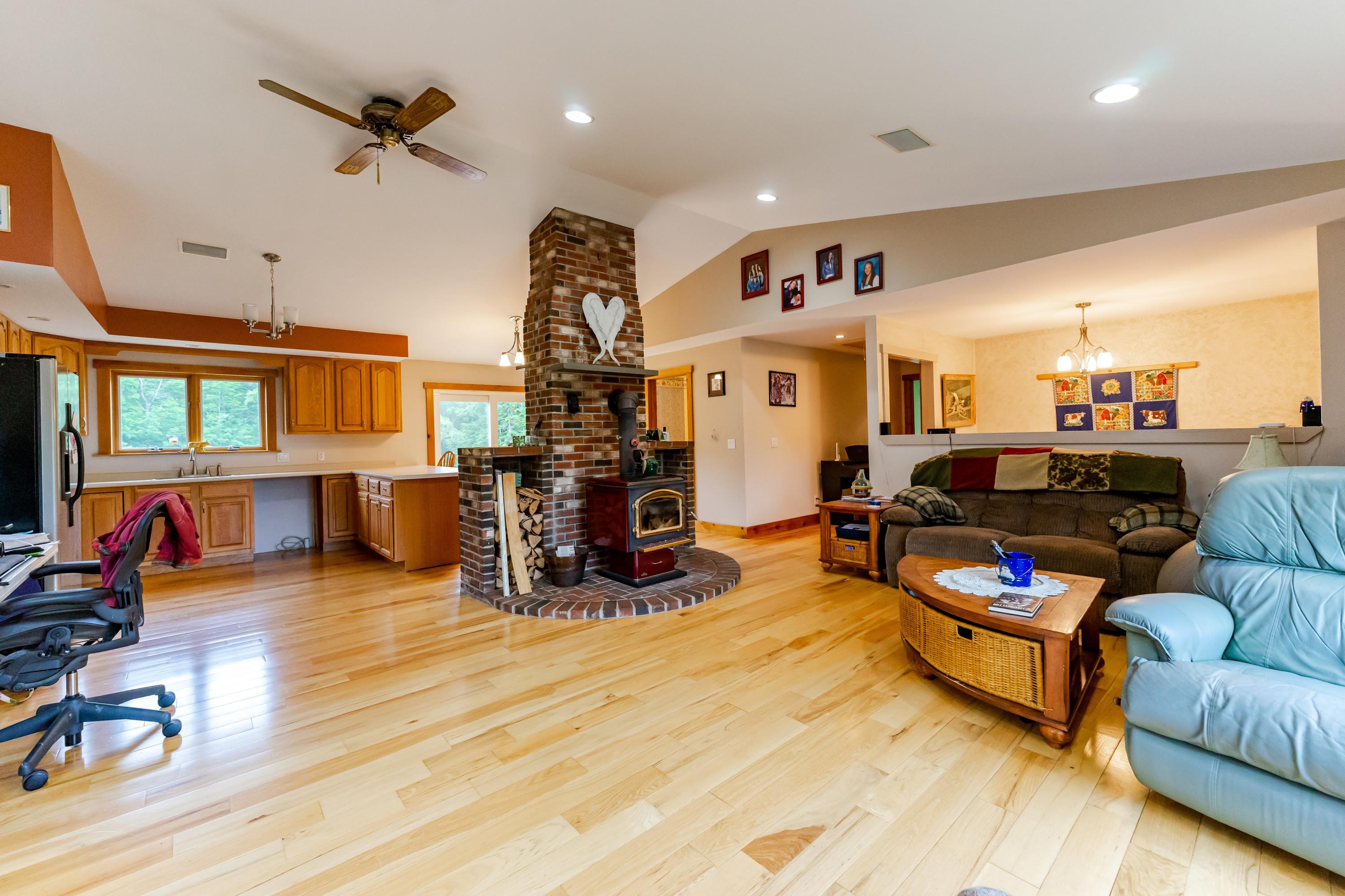 164 Town House Road Augusta, ME 04330 - Photo 5 of 62 DSC07642