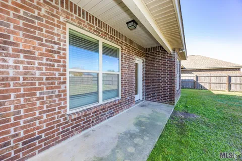 $250,000 | 4434 Olivia Drive, Addis, LA 70710
